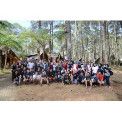 Lembang vs Pangalengan: Mana yang Cocok untuk Company Gathering?